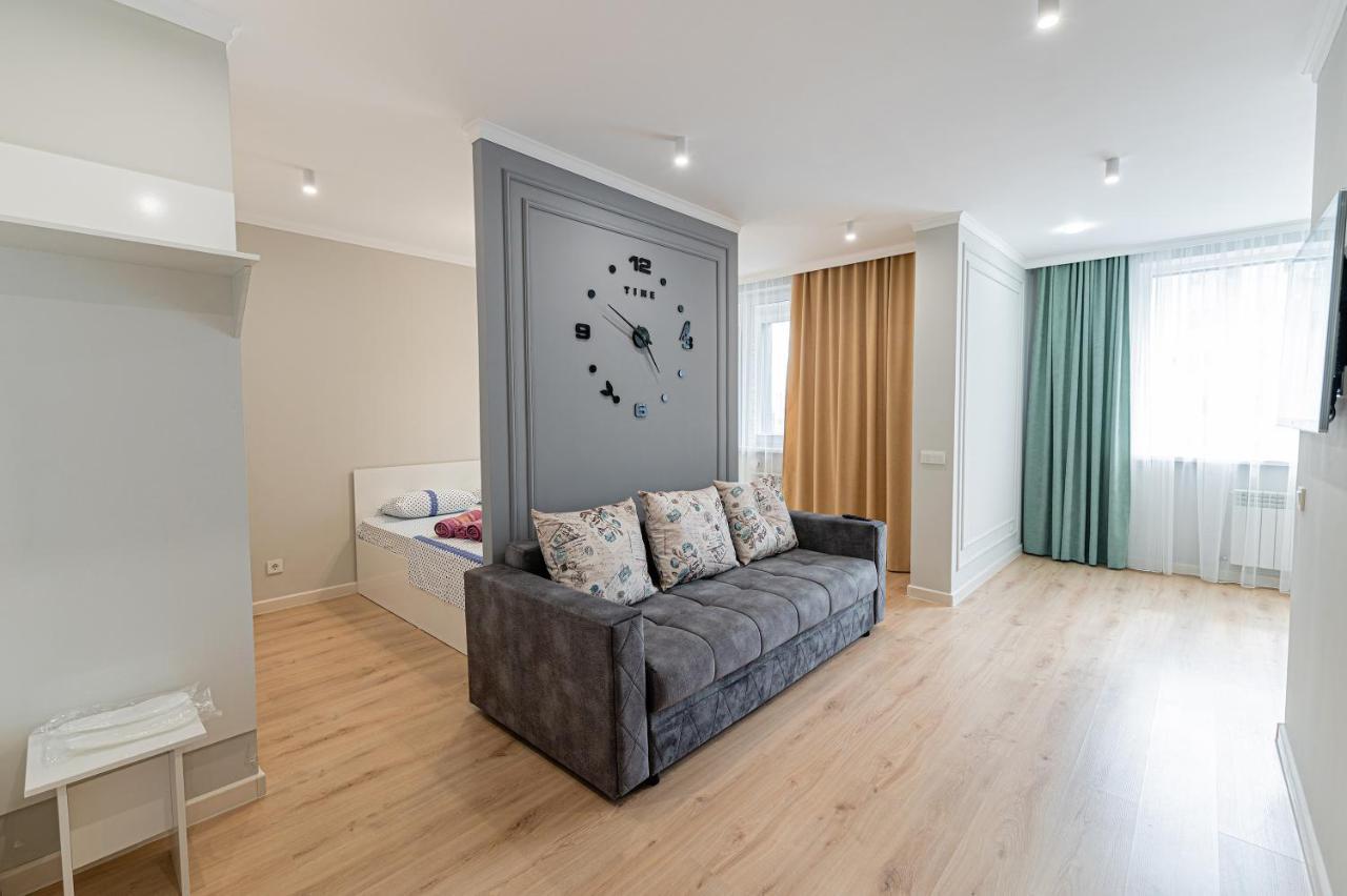 Золотой Квадрат Астаны Apartment Астана Екстериор снимка